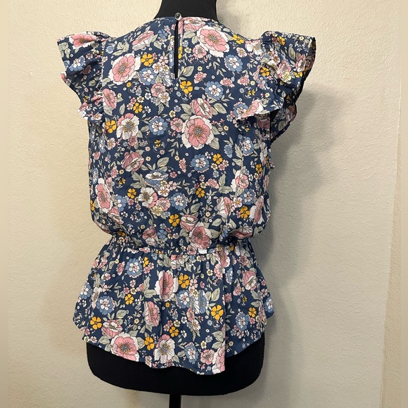 Alice Blue peplum top - Picture 4 of 5